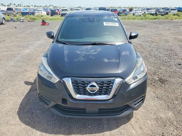 2020 NISSAN KICKS