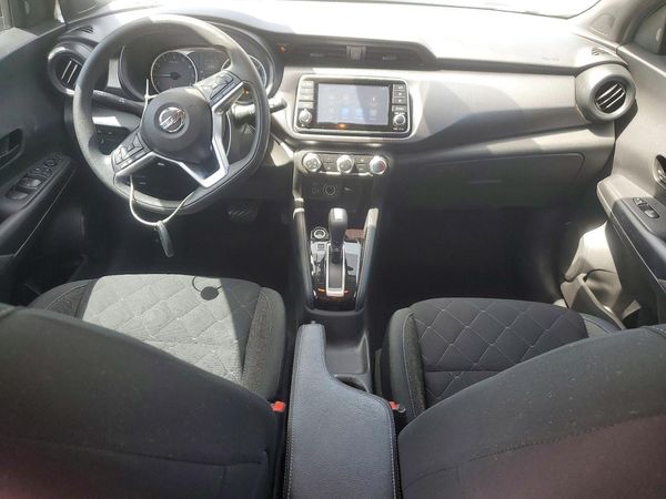 2020 NISSAN KICKS