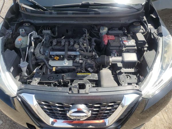 2020 NISSAN KICKS