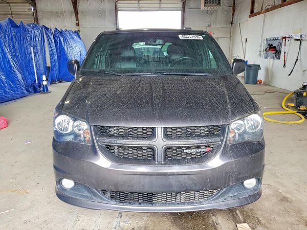2017 DODGE GRAND CARAVAN GT