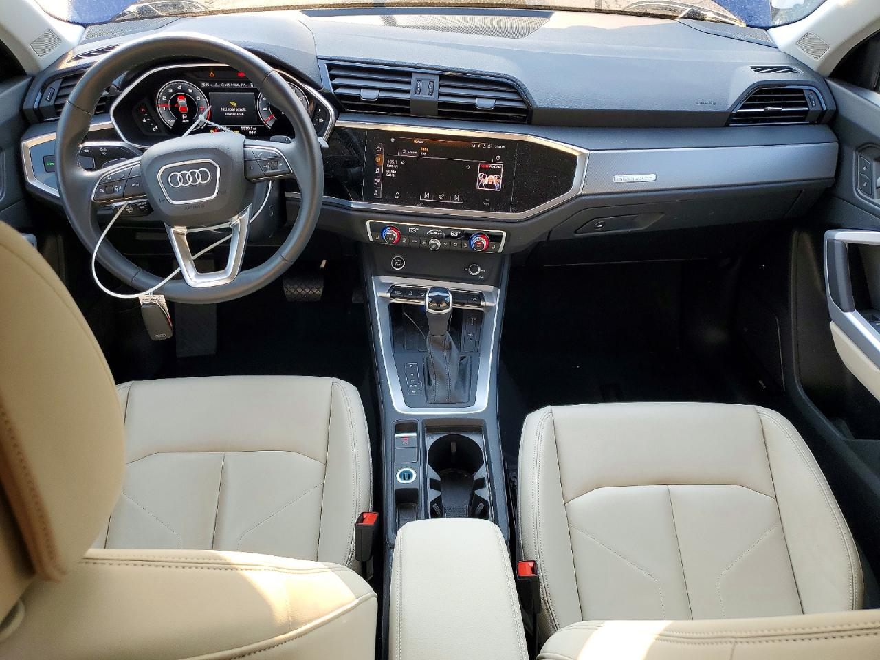 2024 AUDI Q3