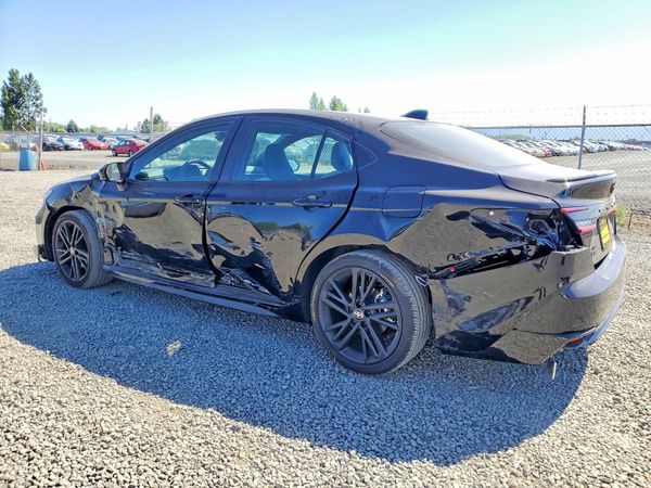 2026 TOYOTA CAMRY