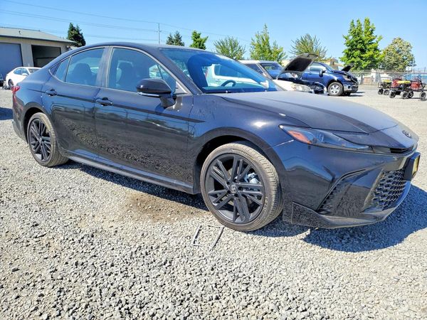 2026 TOYOTA CAMRY