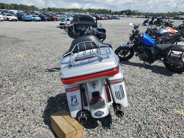 2015 HARLEY-DAVIDSON FLHXSE