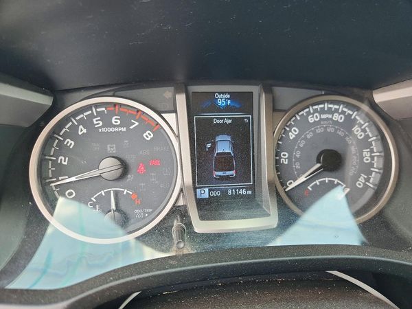 2021 TOYOTA TACOMA SR5