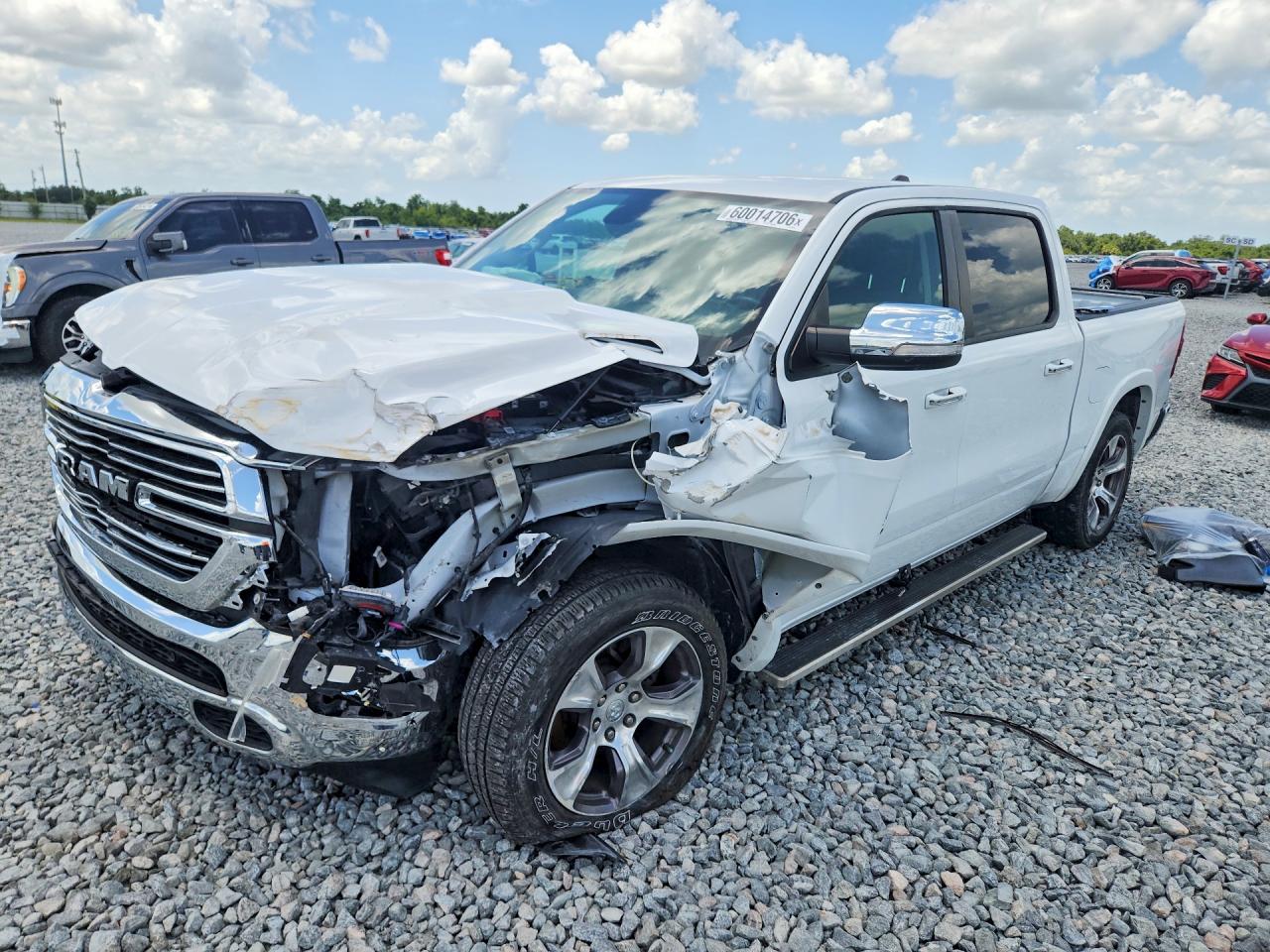 2020 RAM 1500 Laramie — Front 3/4