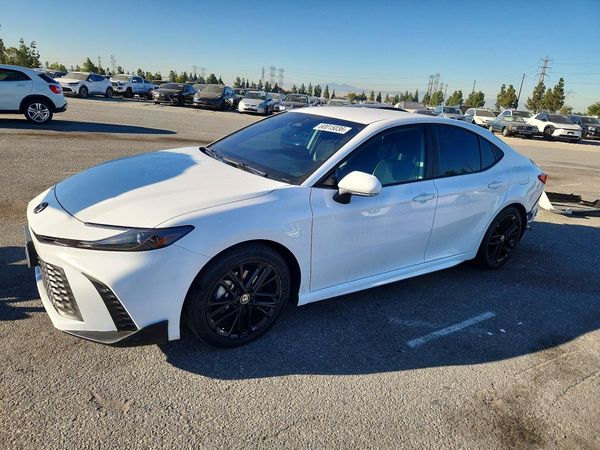 2025 TOYOTA CAMRY