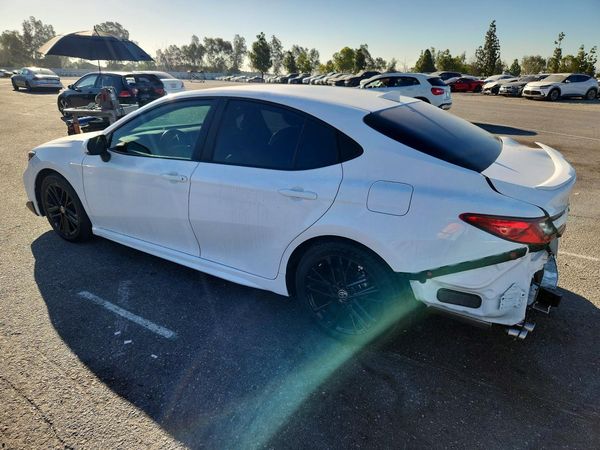 2025 TOYOTA CAMRY