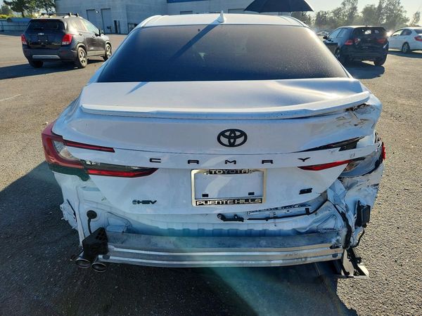 2025 TOYOTA CAMRY