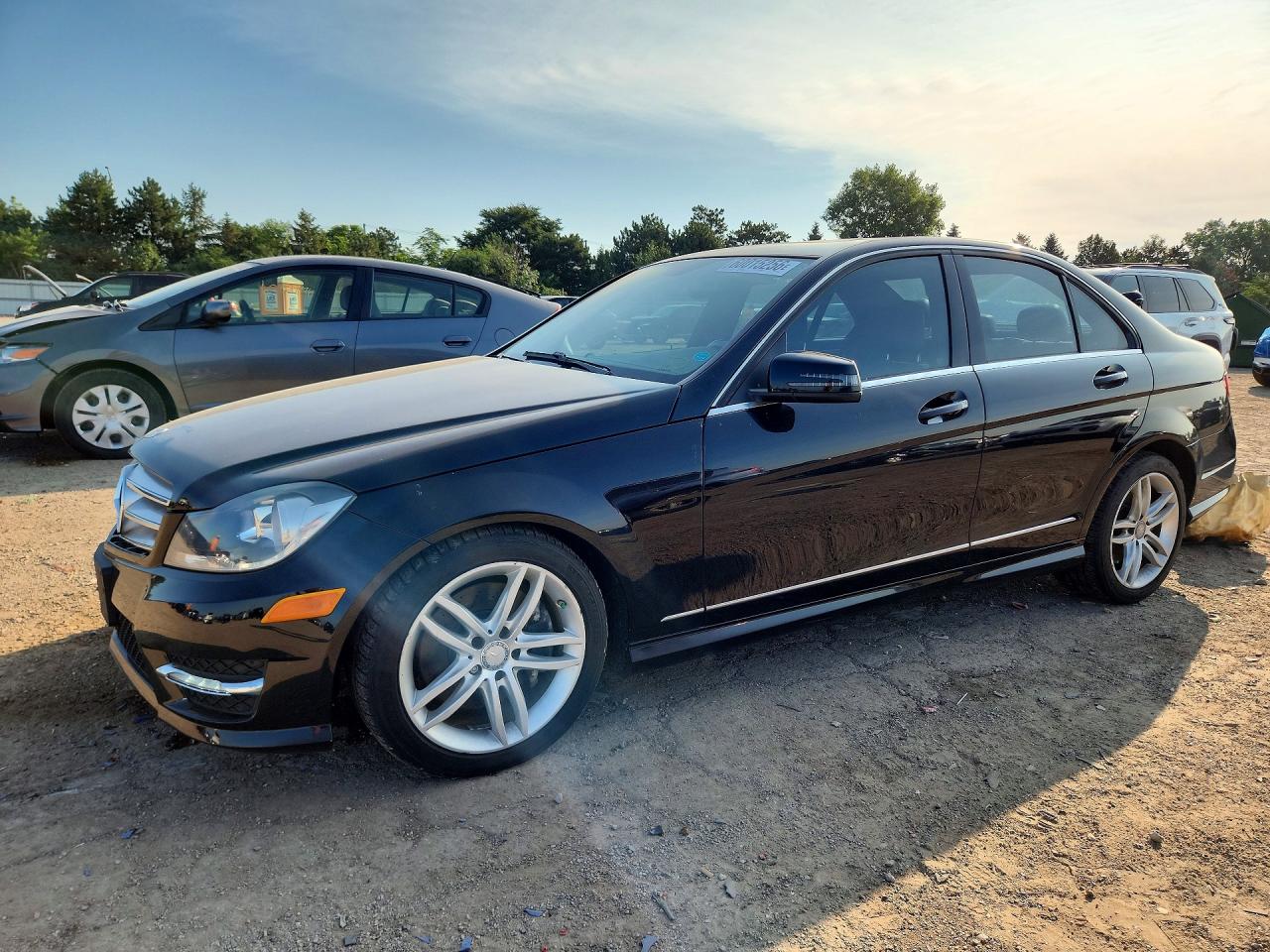 2013 MERCEDES-BENZ C C300