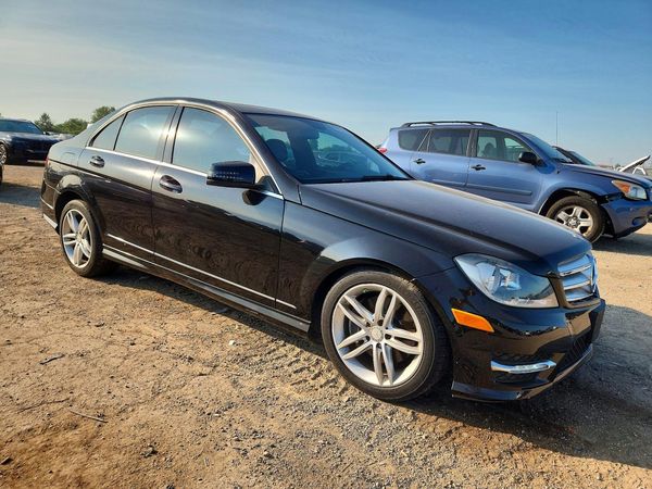 2013 MERCEDES-BENZ C C300
