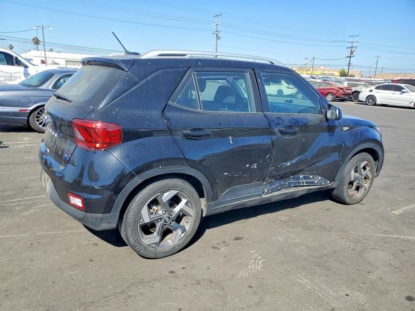 2024 HYUNDAI VENUE SEL / Limited