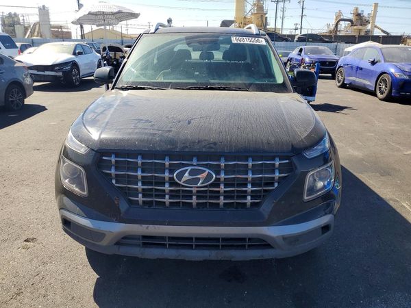 2024 HYUNDAI VENUE SEL / Limited