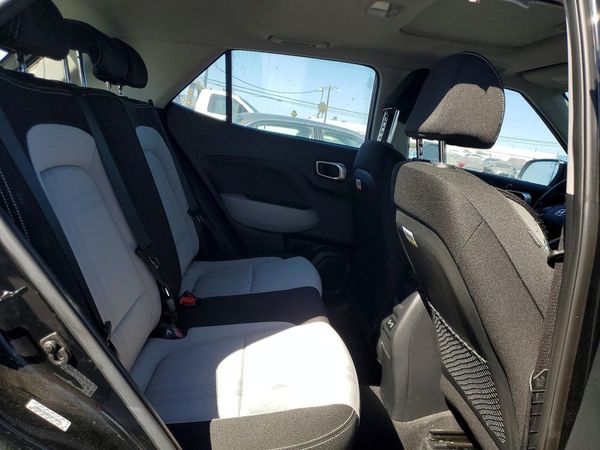 2024 HYUNDAI VENUE SEL / Limited