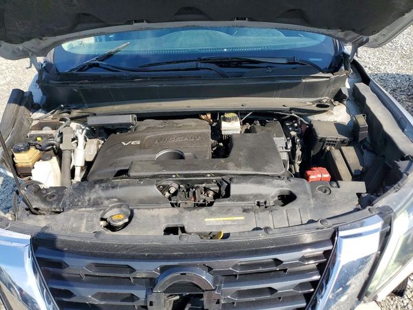 2018 NISSAN PATHFINDER — Engine bay