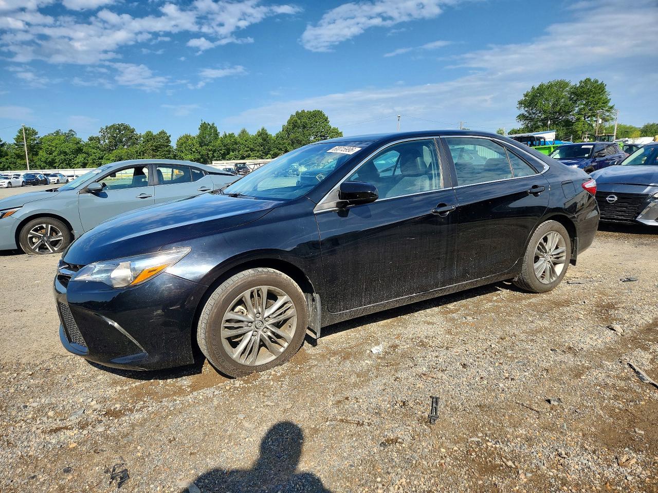 2015 TOYOTA CAMRY