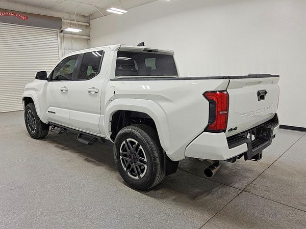2024 TOYOTA TACOMA