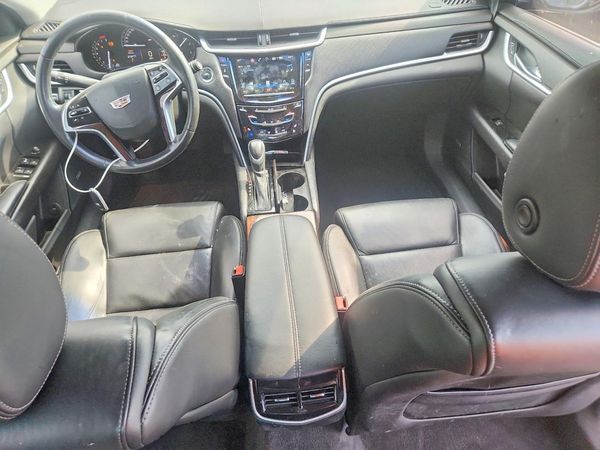 2017 CADILLAC XTS