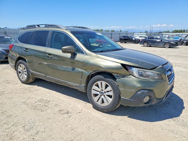 2018 SUBARU OUTBACK Premium