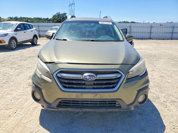 2018 SUBARU OUTBACK Premium