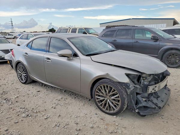 2016 LEXUS IS 200t