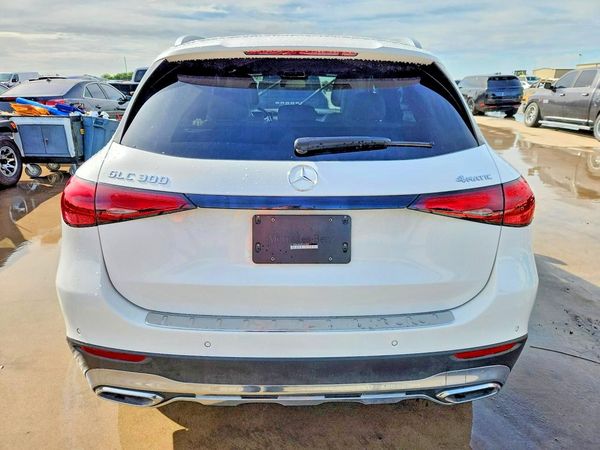 2025 MERCEDES-BENZ GLC GLC300 4MATIC