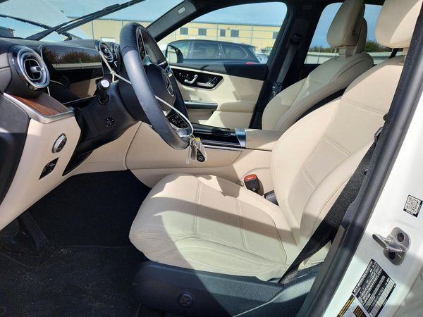 2025 MERCEDES-BENZ GLC GLC300 4MATIC