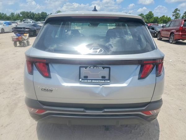 2024 HYUNDAI TUCSON SE