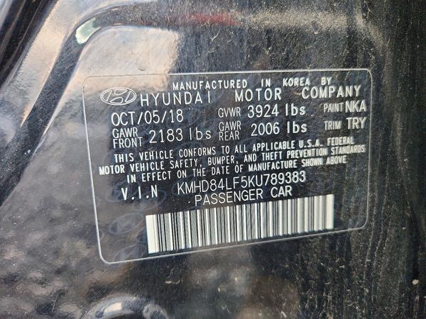 2019 HYUNDAI ELANTRA
