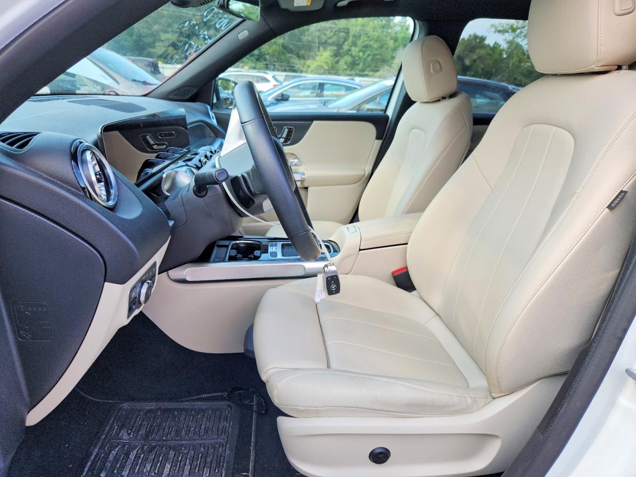 2024 MERCEDES-BENZ GLB