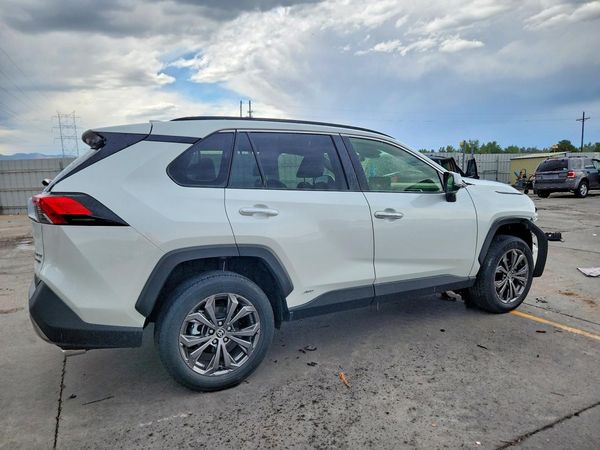 2023 TOYOTA RAV4 Limited