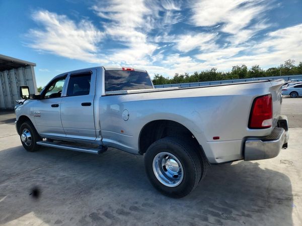 2016 RAM 3500 ST