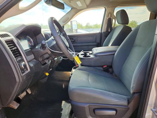 2016 RAM 3500 ST