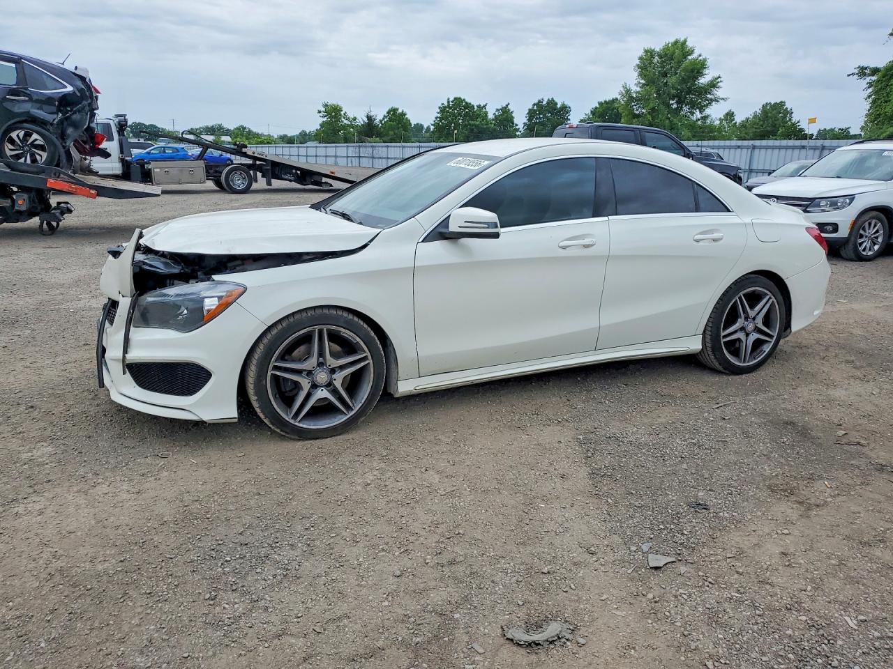 2015 MERCEDES-BENZ CLA