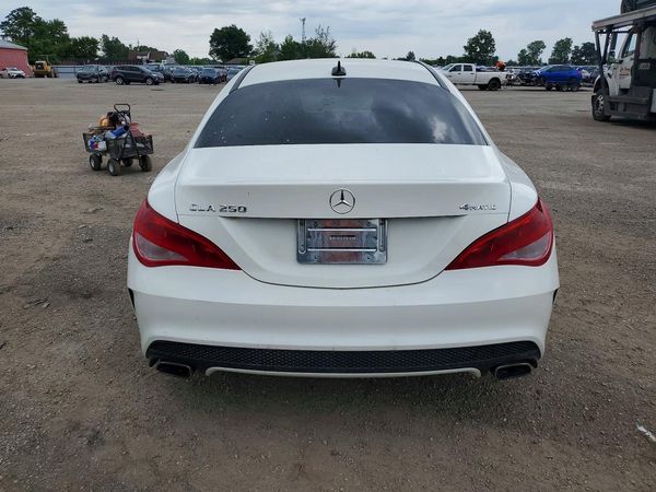 2015 MERCEDES-BENZ CLA