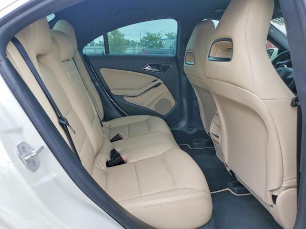 2015 MERCEDES-BENZ CLA