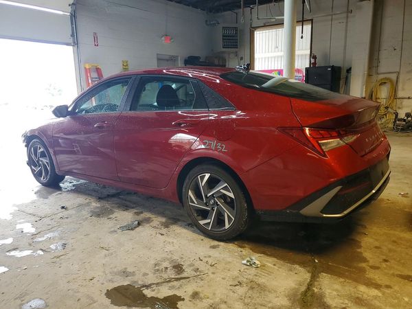 2025 HYUNDAI ELANTRA