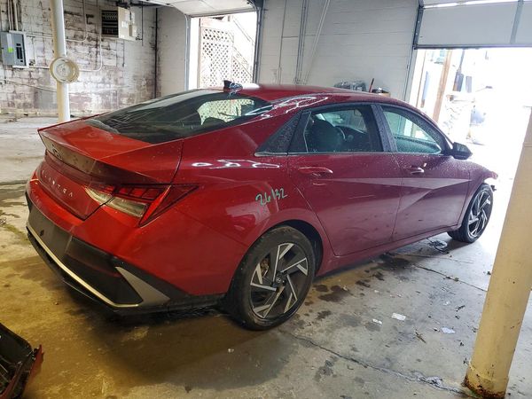 2025 HYUNDAI ELANTRA