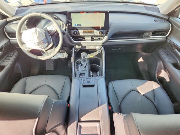 2026 TOYOTA GRAND HIGHLANDER HYBRID
