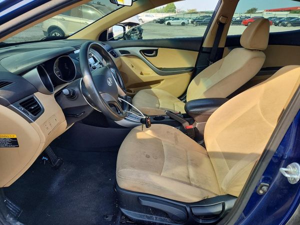 2013 HYUNDAI ELANTRA