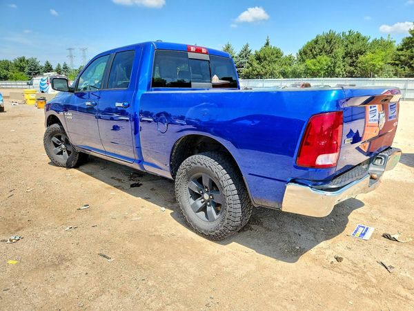 2018 RAM 1500 SLT