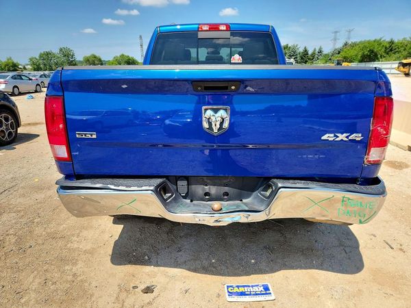 2018 RAM 1500 SLT