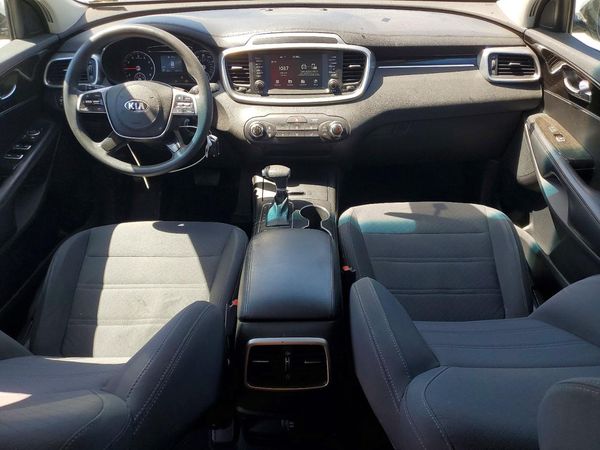2020 KIA SORENTO L, LX, S
