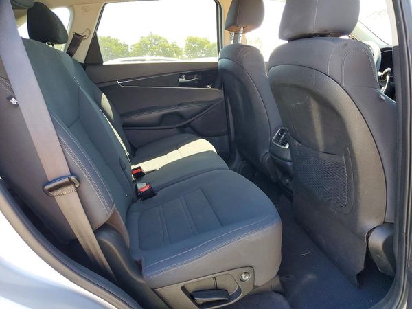 2020 KIA SORENTO L, LX, S