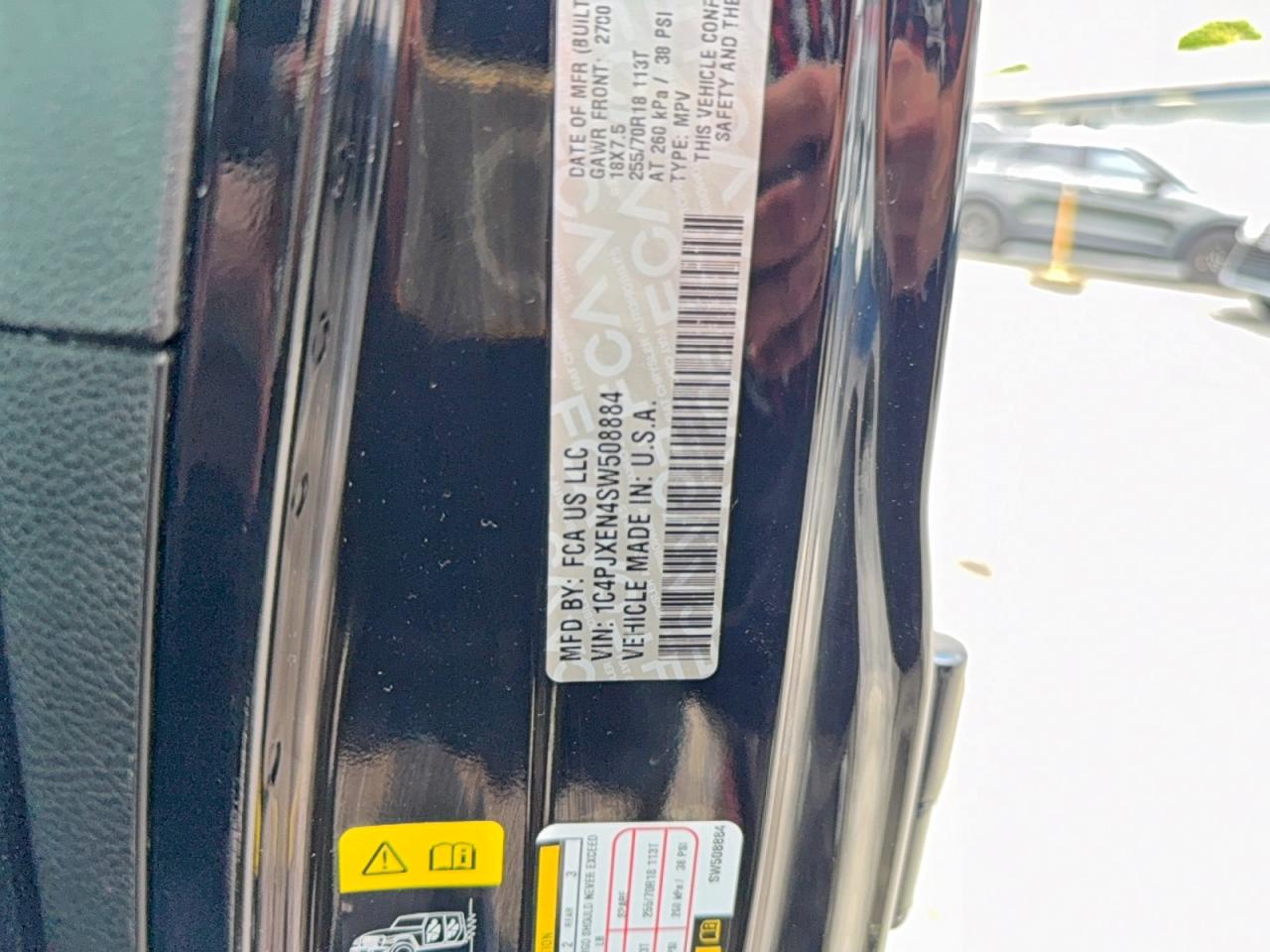 2025 JEEP WRANGLER Sahara