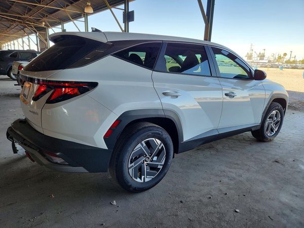 2026 HYUNDAI TUCSON Blue SE