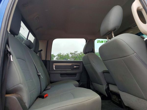 2019 RAM 1500 CLASSIC SLT