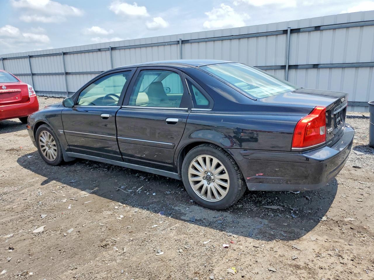 2006 VOLVO S80 ULEV2