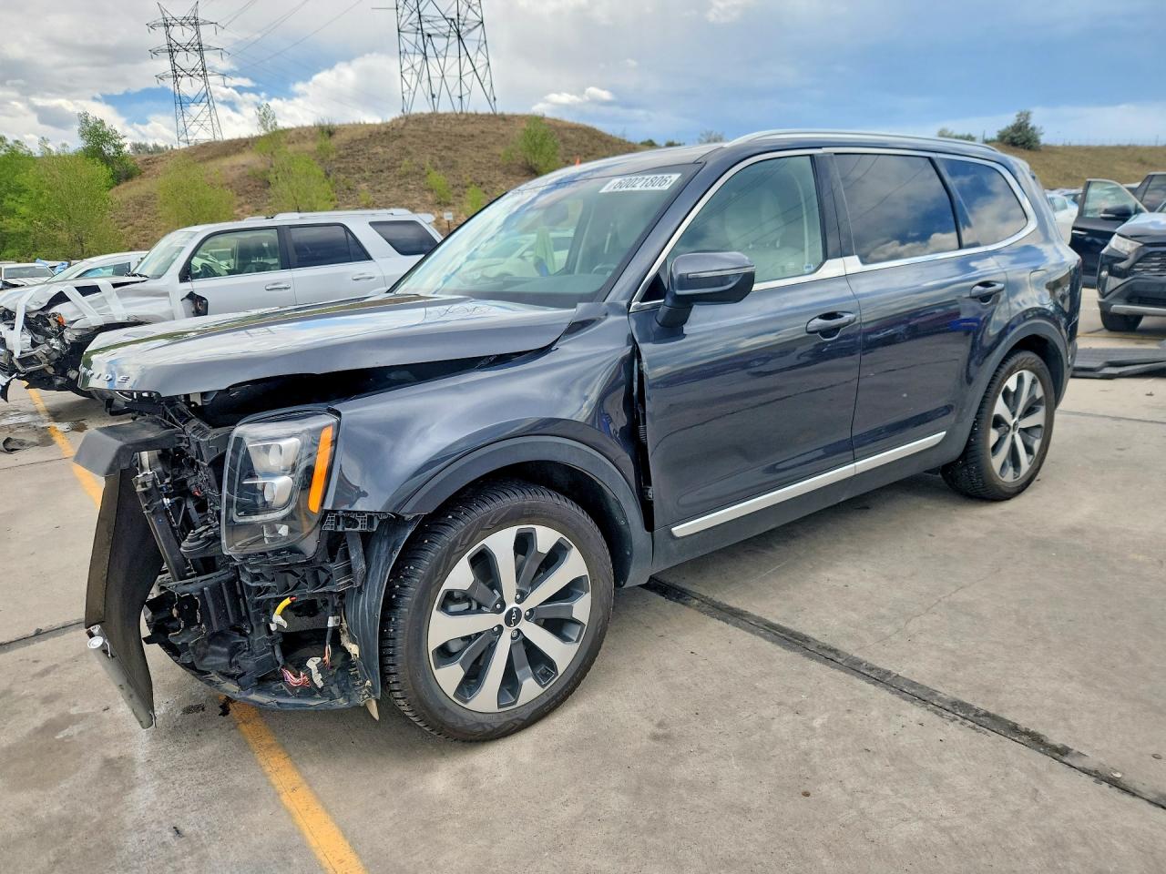 2022 KIA TELLURIDE EX