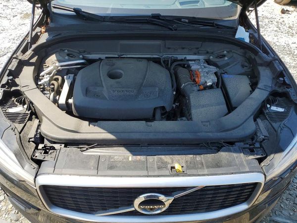 2019 VOLVO XC60